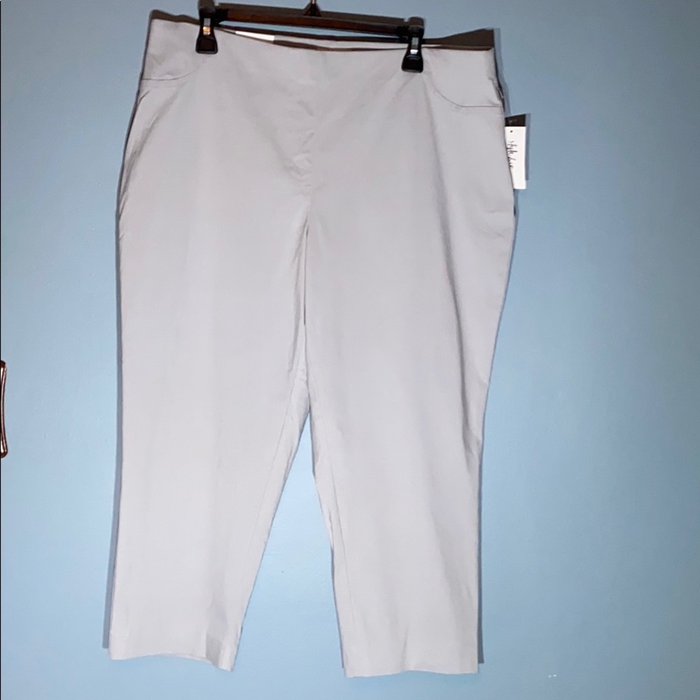NWT Style & Co Pull-on Capri in Misty Harbor